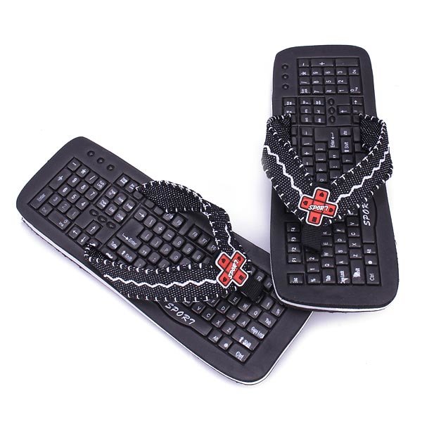 Clavier pantoufles noires de tongs